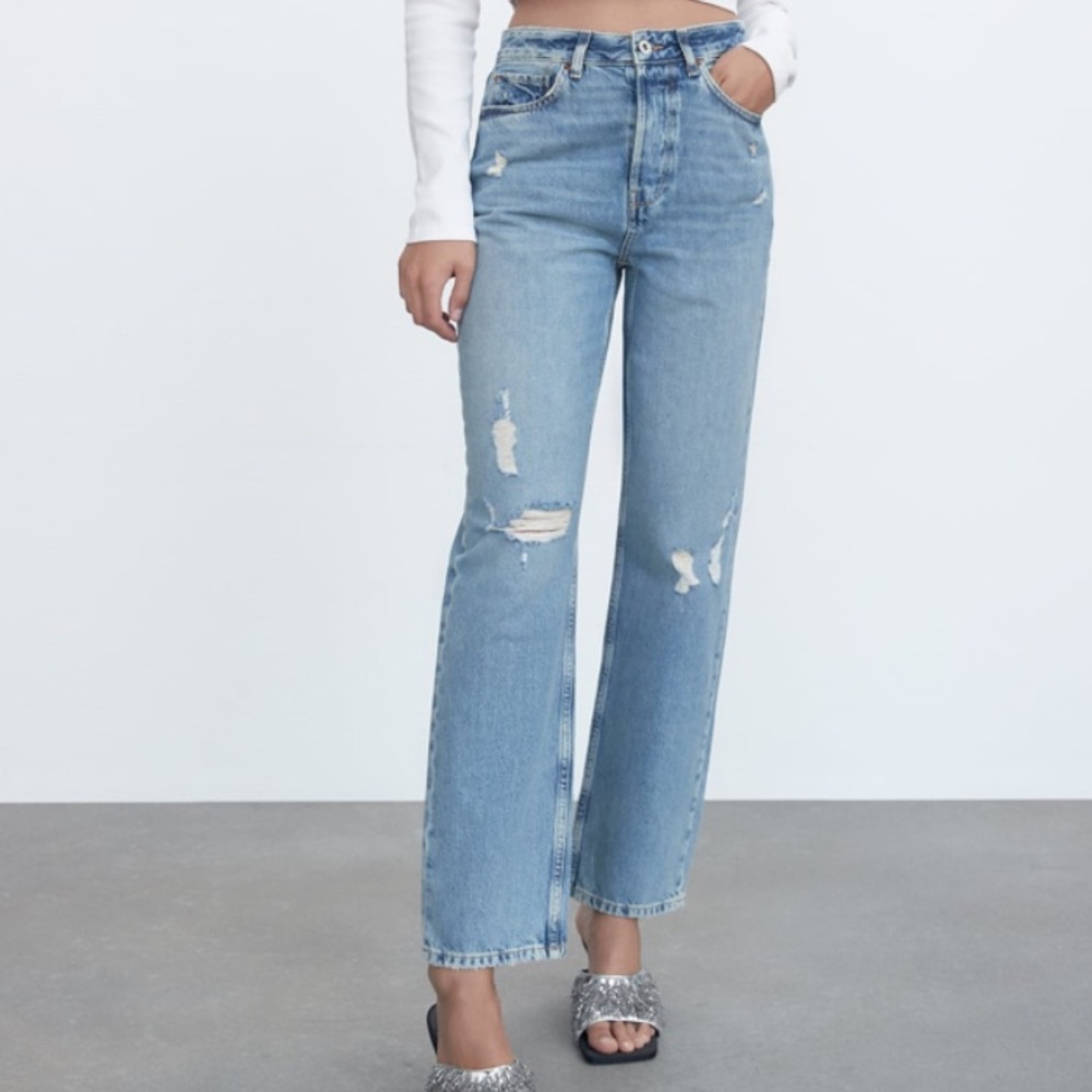 Zara relaxed straight jeans with rips